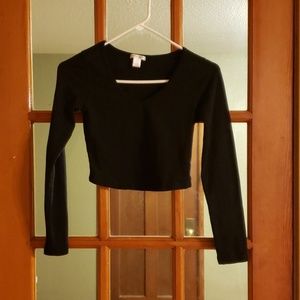 Long sleeve crop top